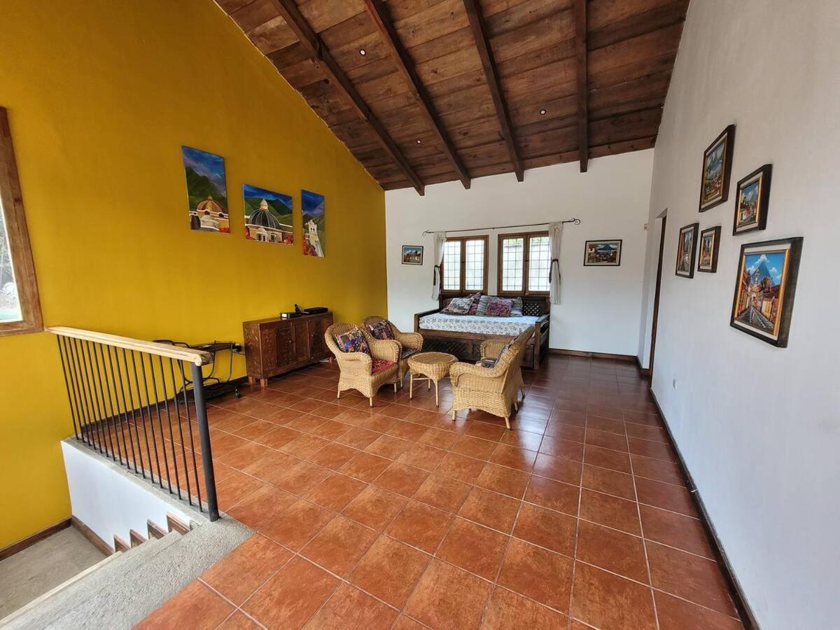 Amplia Casa Antigua Guatemala Con Pergola Y Jardin别墅 外观 照片